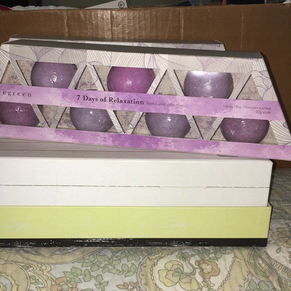 NWT 7days of relaxation - Picture 3 of 10